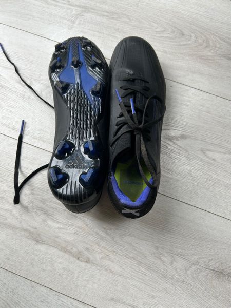 childrens football boots size 11