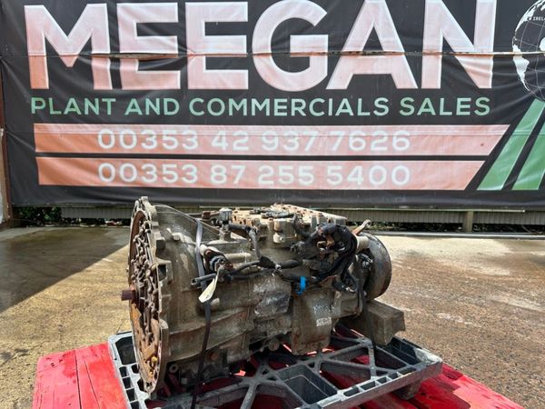 2013 MITSUBISHI AUTO GEARBOX.....3.0 D 307742654
