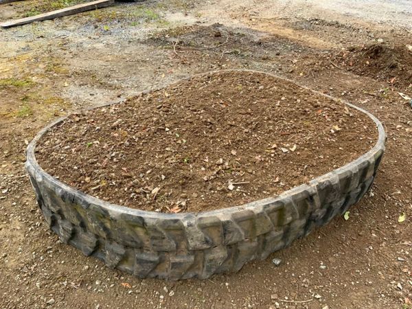 RAISED FLOWER BED / VEGETABLE GROW BOX. 308417331