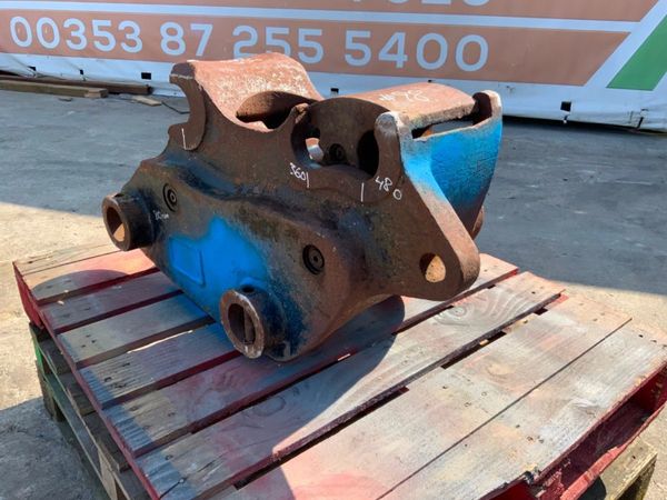 HYDRAULIC QUICK HITCH...80mm PINS......98mh. 308810943