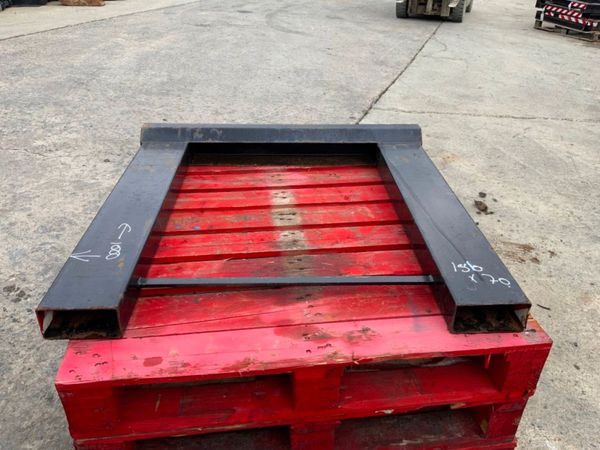 FORK LIFT PUSHING  ATTACHMENT. 308848590