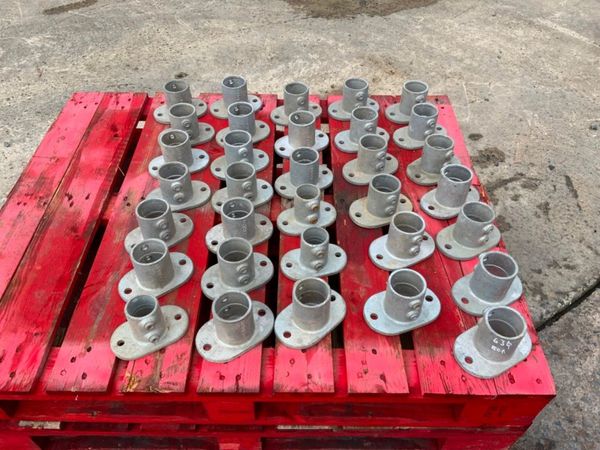 BOLT DOWN BASE PLATE CLAMPS....2.5" PIPING. 308917265