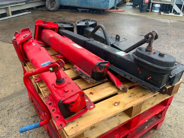 ARTIC TRAILER LANDING LEGS.......14 / 15. 309407311