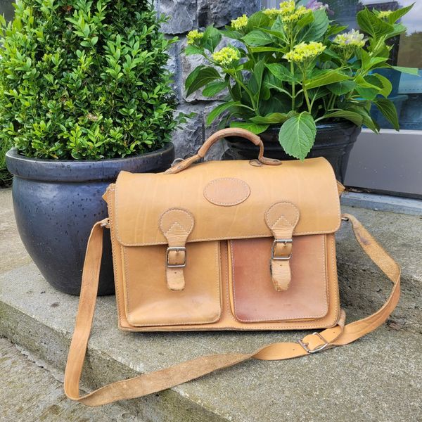 camera case bag for canon 2 Handbags Ads For Sale in Ireland DoneDeal