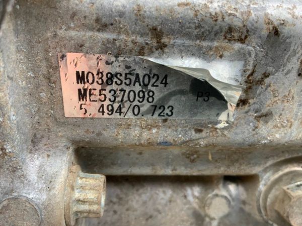 MITSUBISHI CANTER MANUAL GEARBOX...5 SPEED. 300255079