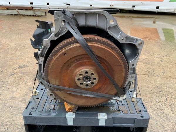 MITSUBISHI CANTER MANUAL GEARBOX...5 SPEED. 300255083