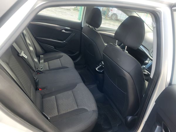 Hyundai i40 2014 1.7 Diesel Taxed and Tested 300636441