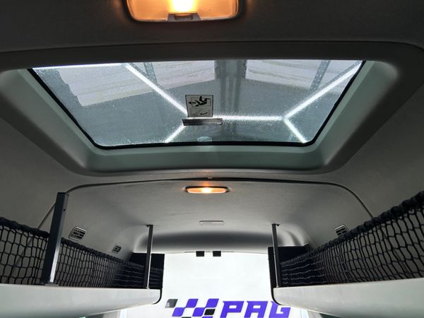 2015 (152) FORD TRANSIT 17 SEATER. 2.2 TDCI 301002220