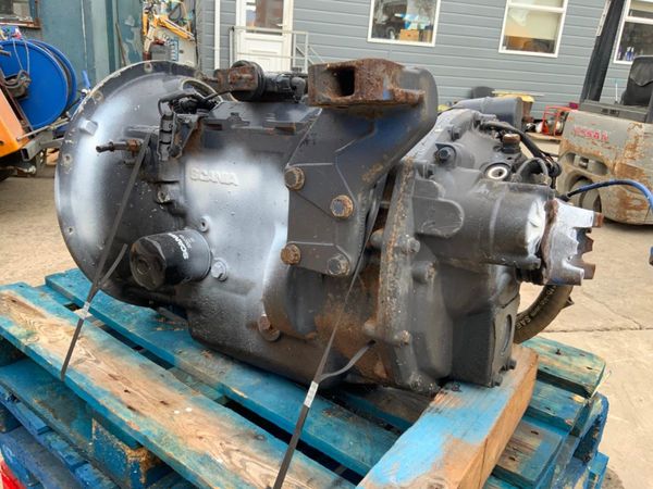 Scania P Series GR 801 Manual Gearbox / PTO Pump. 301914204