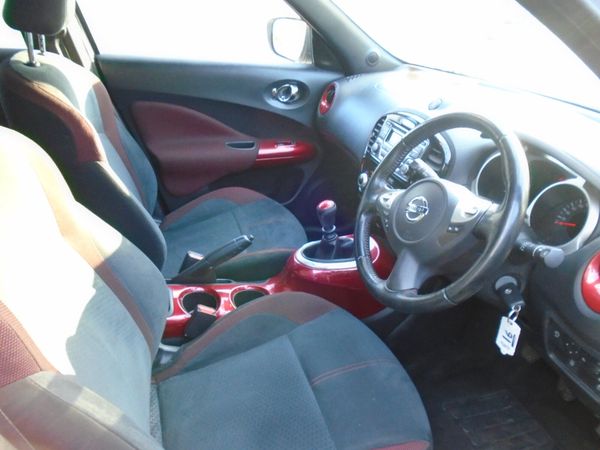 Nissan Juke 2015 301968315