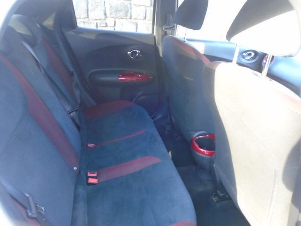Nissan Juke 2015 301968466