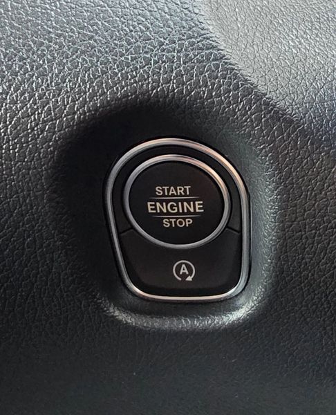 Best in action, The all new Mercedes-Benz Vito 302416013