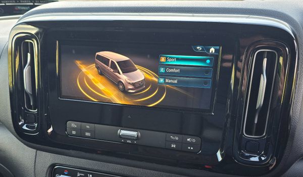 Best in action, The all new Mercedes-Benz Vito 302416043