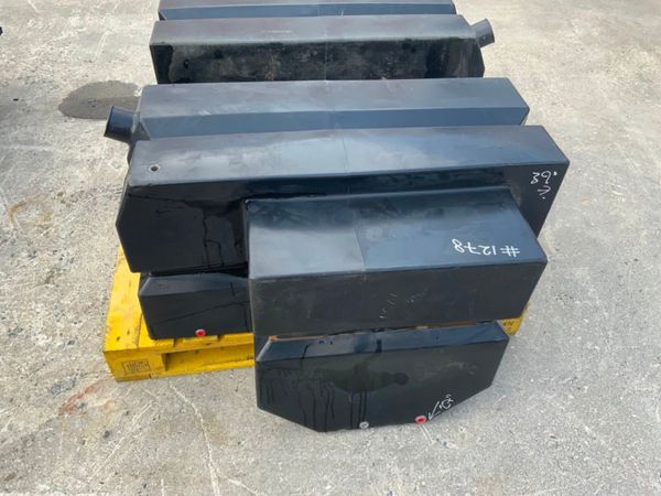 SANDVIK CRUSHER / SCREENER FUEL TANKS....1278. 302810117