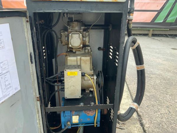 MERRIDALE FS90 FUEL DELIVERY PUMP. 302947165