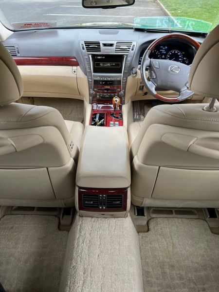 2008 Lexus LS600HL Low Mileage 303486647
