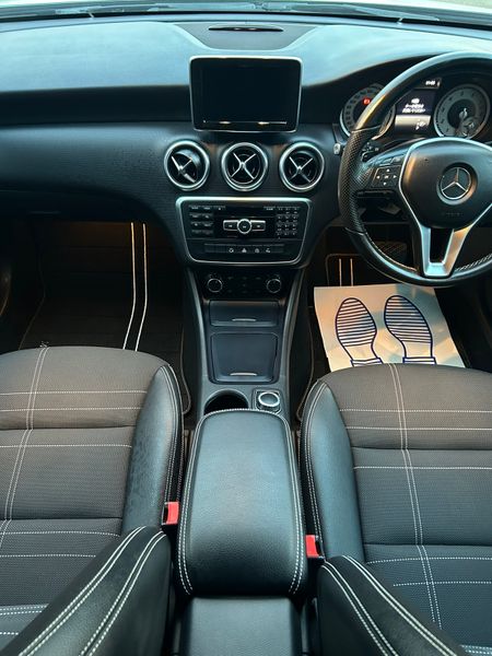 2015 MERCEDES A CLASS LOW MILES (S101) 303559204