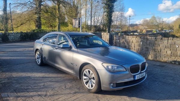 BMW 7-Series 2011 LWB 303999787