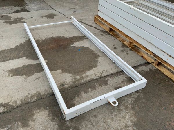 METAL FORMWORK / DOOR FRAMES...... 314443687