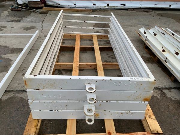 METAL FORMWORK / DOOR FRAMES...... 314443688