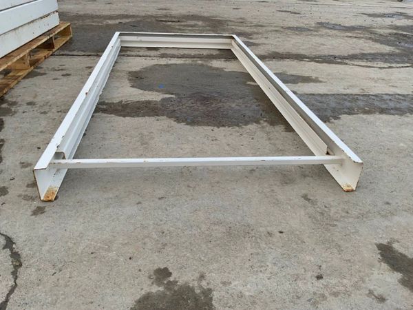 METAL FORMWORK / DOOR FRAMES...... 314443696