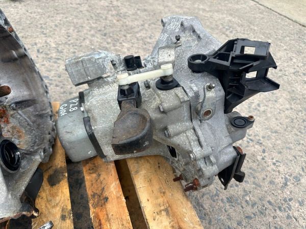2016 peugeot 2008 208 PETROL GEARBOX...P28G106 314546032