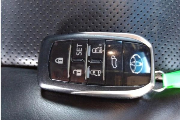 192 TOYOTA ALPHARD EXECUTIVE LOUNGE TOP SPEC 314550323