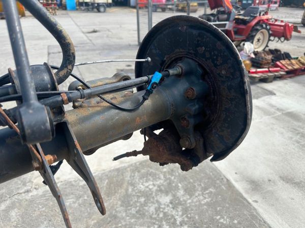 2017 Mercedes sprinter axle......3923. 314708818