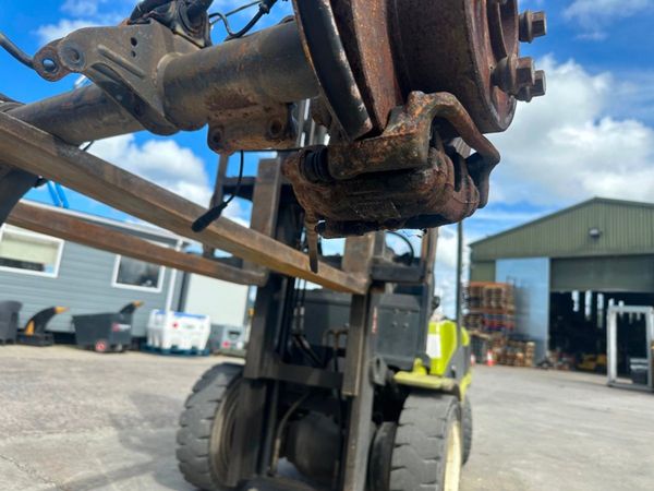 2017 Mercedes sprinter axle......3923. 314708819