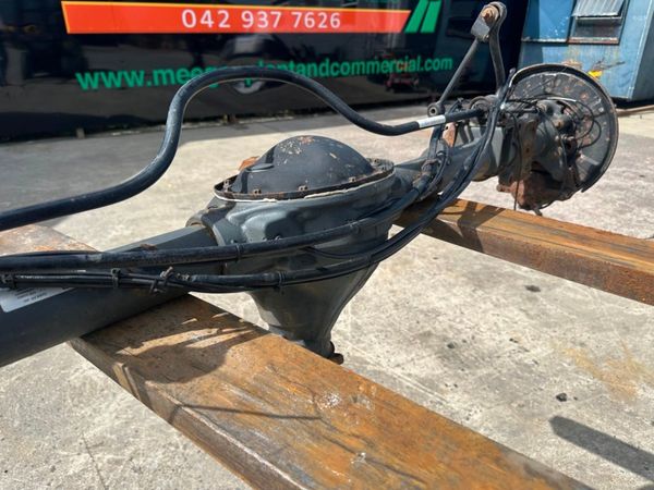 2017 Mercedes sprinter axle......3923. 314708822