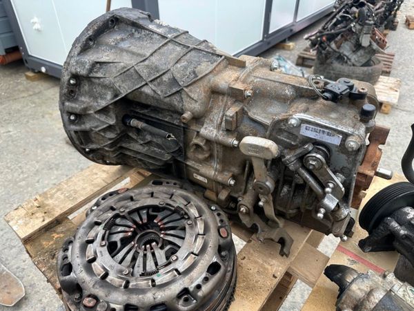 14 MERCEDES sprinter engine parts 315573236