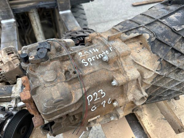 14 MERCEDES sprinter engine parts 315573240