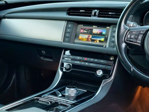 2015 Jaguar XF Prestige Automatic Low Kms 315814774