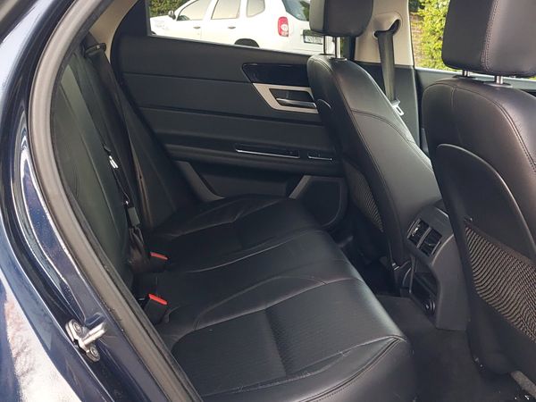 2015 Jaguar XF Prestige Automatic Low Kms 315814773