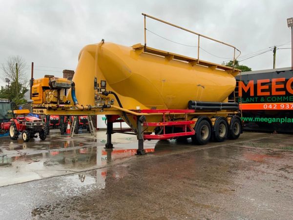 Trailer Trailer Spitzer Cement Silo Tanker....... 315845235