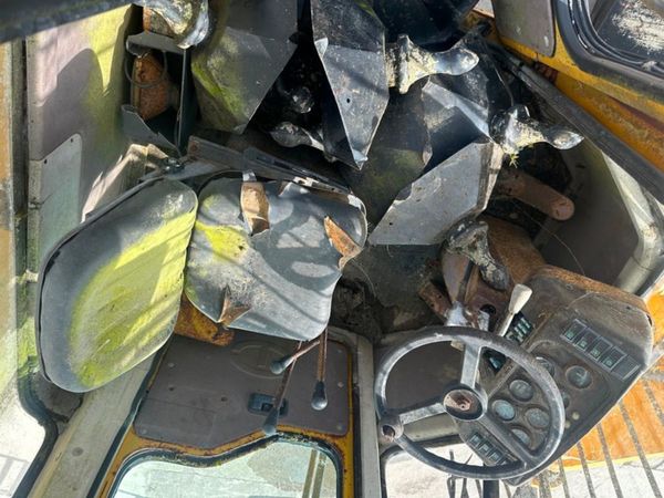 SEM ZL30F LOADING SHOVEL 316002805