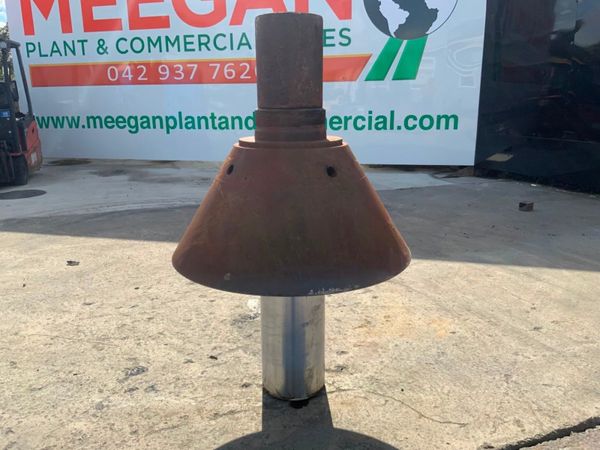 UNUSED CONE CRUSHER SHAFT  ASSEMBLY. 316644262