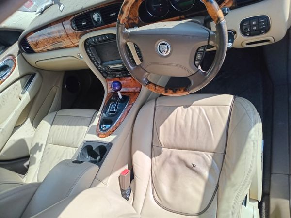 Jaguar xj6 2.7d 316812301