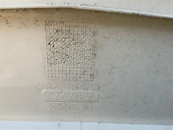 Scania G-series Highline Roof Spoiler Bracket.... 316951488