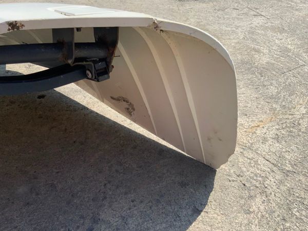 Scania G-series Highline Roof Spoiler Bracket.... 316951491