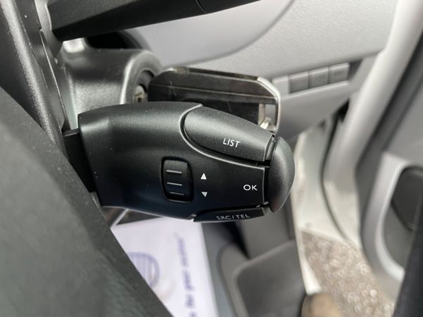 Opel Vivaro 316989858