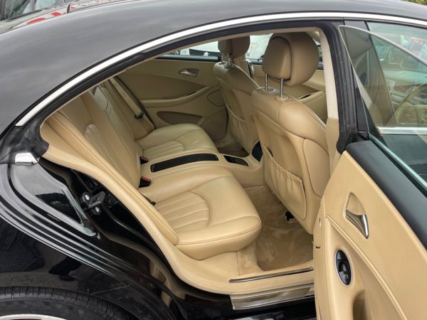 Mercedes-Benz CLS-Class 2007 317719138