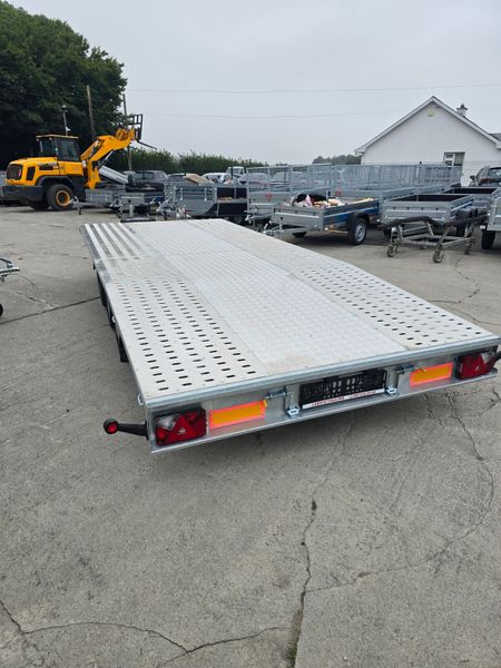 Car Transporter 318091169
