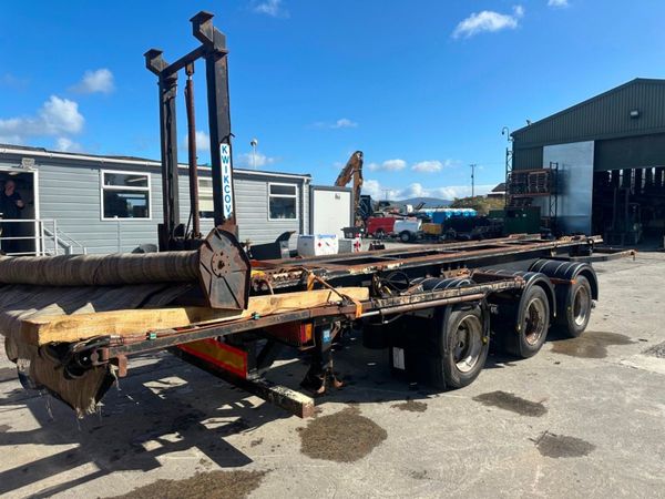 BOUGHTON TRI AXLE HOOK DRAG TRAILER...1816 318342374