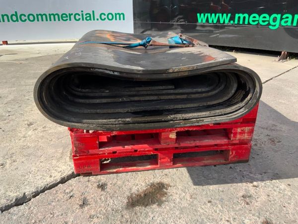 RUBBER CONVEYOR / CATTLE MATTING.......1420. 318604762