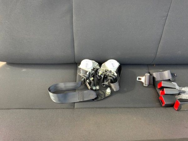 UNUSED FOUR PERSON CREW CAB SEATS.....2052. 318612258
