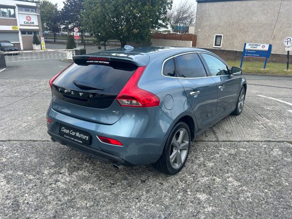Volvo V40 2014 318976139