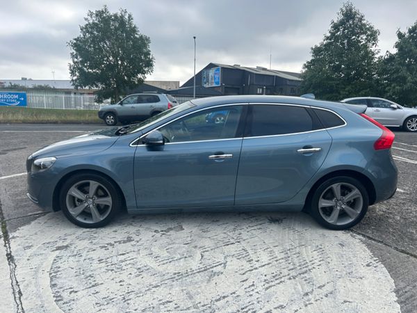 Volvo V40 2014 318976146