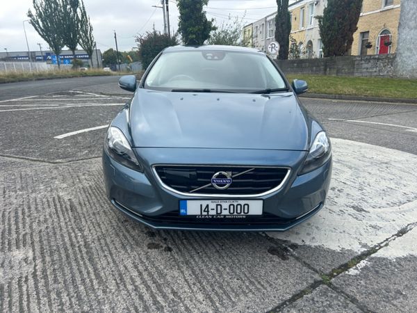 Volvo V40 2014 318976140