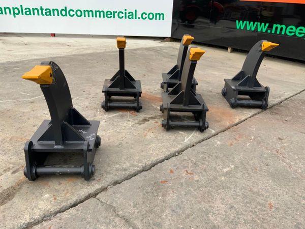 RIPPER TOOTH.....80mm PINS..... 20 TON.....898. 319102148